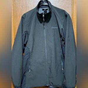 Patagonia Men's Dark Performance Jacket
